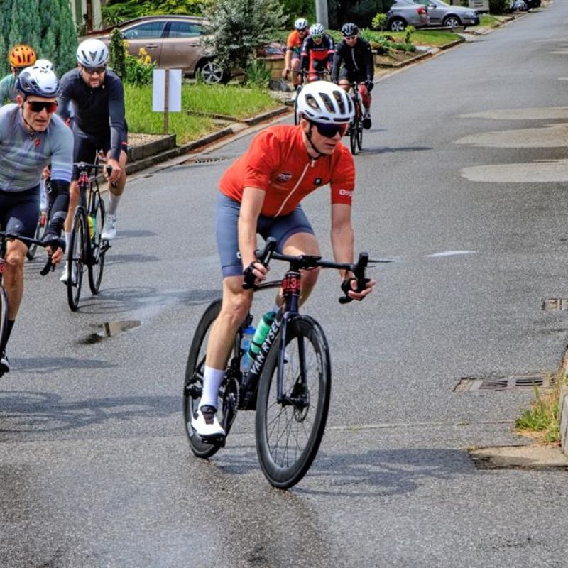 Závod Road Classics Pálava letos projel i Velkými Pavlovicemi