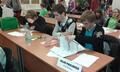 Studenti velkopavlovického gymnázia na dějepisné soutěži (Foto © 2014 Archiv Gymnázia Velké Pavlovice)