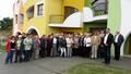 Přátelé ze Ždírce nad Doubravou ve vinařské uličce Pod Starou horou
