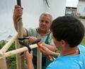 Péče o mladé stromky (Foto © 2011 Ing. Zdeněk Karber)