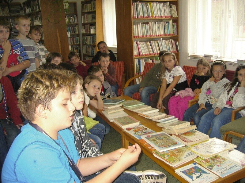 Exkurze žáků I. stupně ZŠ v Městské knihovně Velké Pavlovice