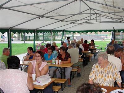 Klub důchodců * Zářijové grilování na Ekocentru Trkmanka