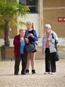 SVČ při ZŠ Velké Pavlovice - Podzimní zájezdy do Moravského krasu a na keramický jarmark do Kunštátu