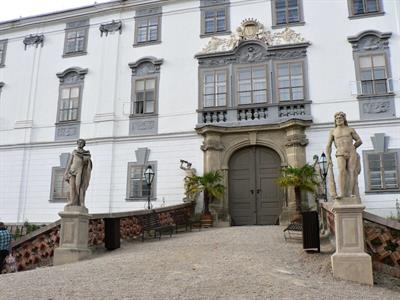 SVČ při ZŠ Velké Pavlovice - Podzimní zájezdy do Moravského krasu a na keramický jarmark do Kunštátu