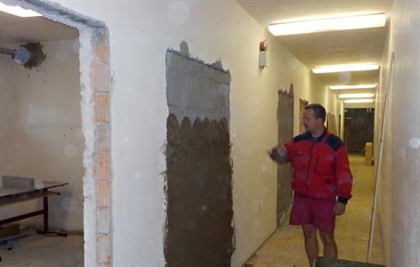 Služby města * Rekonstrukce šaten a sociálních zařízení pod tělocvičnou ZŠ