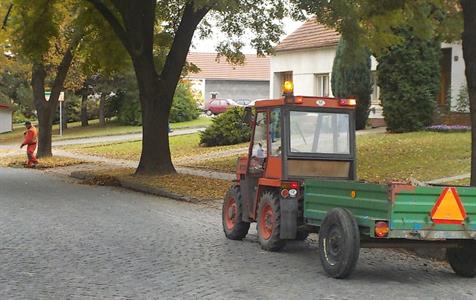 Služby města * S podzimem práce nekončí