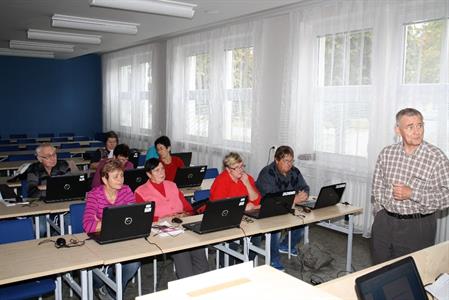 Kurz používání osobního počítače pro seniory nad 55 let