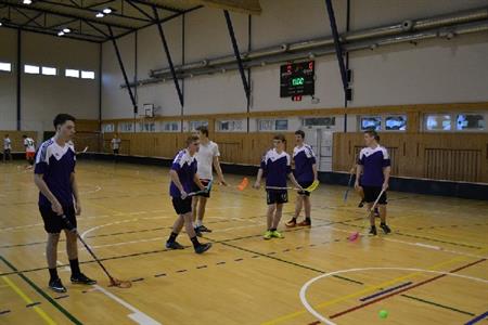 Gymnázium - Florbal challenge středních škol ve Valticích