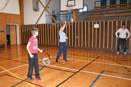 Badmintonový vánoční komorní turnaj s besídkou 2016