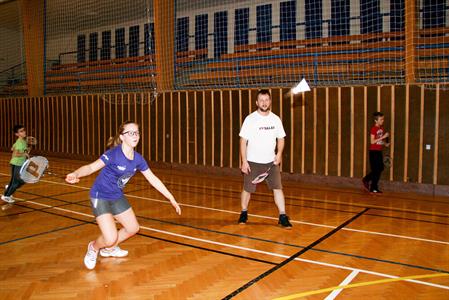 Badmintonový vánoční komorní turnaj s besídkou 2016