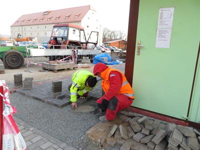 Služby města * Budování veřejného WC na autobusovém nádraží