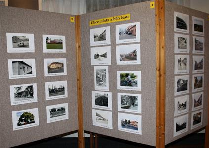 Výstava časosběrných fotografií města Velké Pavlovice na radnici