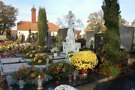 Novorenesanční hřbitov ve Velkých Pavlovicích