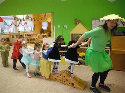 MŠ * Masopustní veselí - Karneval s divadlem Kejkle z Brna