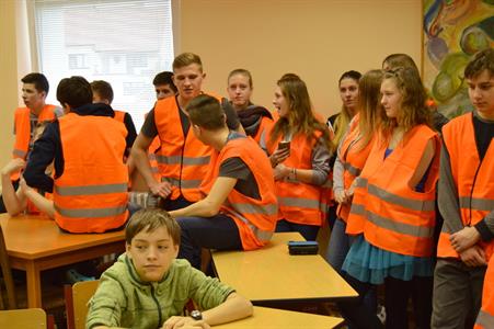 Gymnázium * Duhový den - akce studentského parlamentu