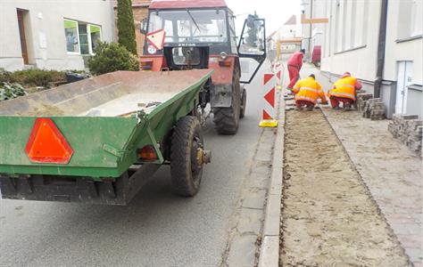 Služby města * Rekonstrukce vodovodního řadu