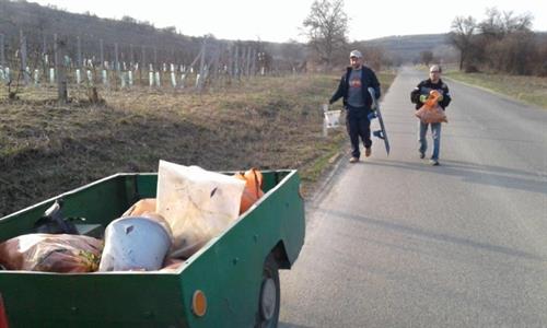 Hasiči mají tradiční jarní úklid za sebou