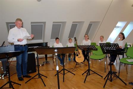 ZUŠ * Absolventský koncert flétnistky Aničky Drápalové