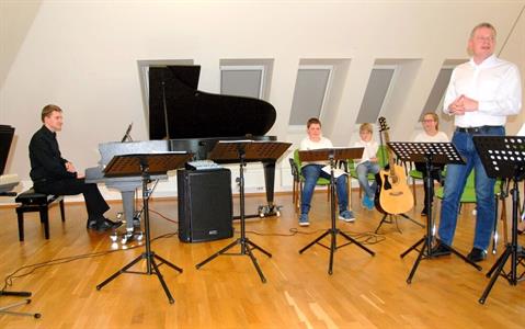 ZUŠ * Absolventský koncert flétnistky Aničky Drápalové