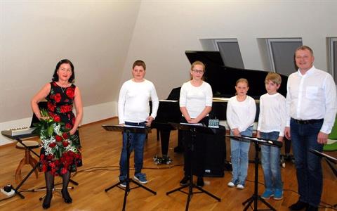 ZUŠ * Absolventský koncert flétnistky Aničky Drápalové