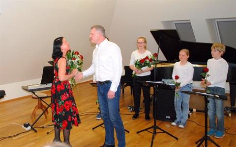ZUŠ * Absolventský koncert flétnistky Aničky Drápalové