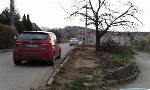 Služby města * budování stání pro kontejnery a odstavného parkoviště 