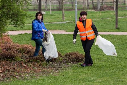 Přátelé country * Jarní úklid města Velké Pavlovice