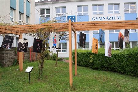 Gymnázium * Tablo maturantů Gymnázia Velké Pavlovice 