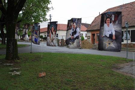 Gymnázium * Tablo maturantů Gymnázia Velké Pavlovice 