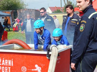 SDH * Soutěže mladých hasičů ve Voderadech a Cvrčovicích