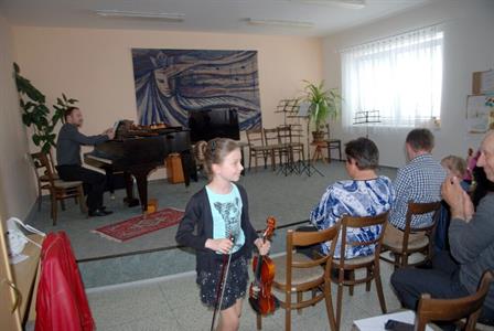 ZUŠ * Houslový koncert třídy pana učitele Martina Čecha