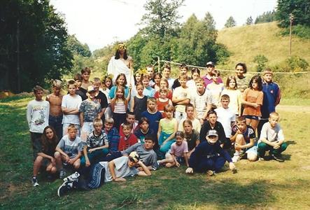Fotografie ze vzpomínkové výstavy DVACET LET MORÁVKY