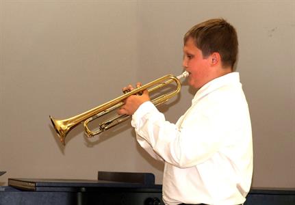 ZUŠ * Absolventský koncert a besídka třídy MgA. Zbyňka Bílka