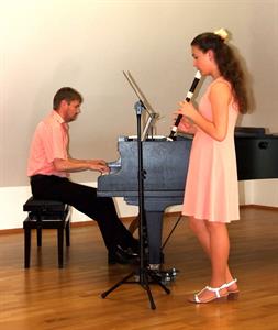 ZUŠ * Absolventský koncert a besídka třídy MgA. Zbyňka Bílka