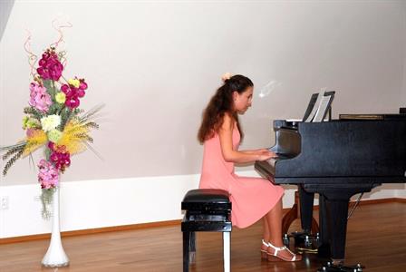 ZUŠ * Absolventský koncert a besídka třídy MgA. Zbyňka Bílka