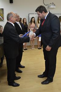 Gymnázium * Slavnostní předání maturitních vysvědčení 