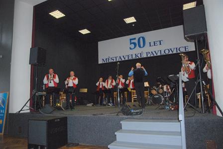ZUŠ * X. ročník Festivalu dechovek Mirka Pláteníka s Moravankou