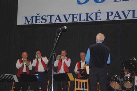 ZUŠ * X. ročník Festivalu dechovek Mirka Pláteníka s Moravankou