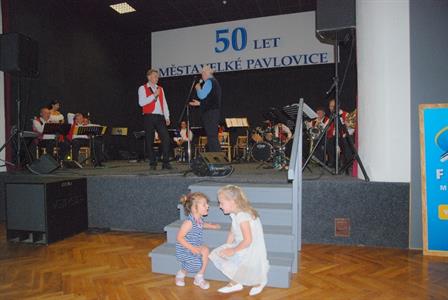 ZUŠ * X. ročník Festivalu dechovek Mirka Pláteníka s Moravankou