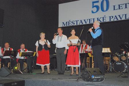 ZUŠ * X. ročník Festivalu dechovek Mirka Pláteníka s Moravankou