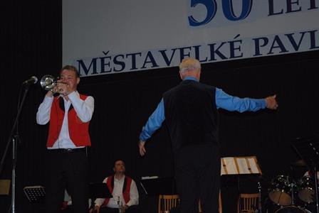 ZUŠ * X. ročník Festivalu dechovek Mirka Pláteníka s Moravankou