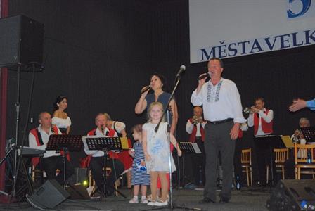 ZUŠ * X. ročník Festivalu dechovek Mirka Pláteníka s Moravankou