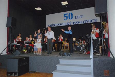 ZUŠ * X. ročník Festivalu dechovek Mirka Pláteníka s Moravankou