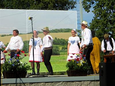Velkopavlovické soubory na Kraji beze stínu