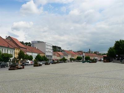 Zájezd s Lenkou Bukovskou * Třebíč - Jaroměřice nad Rokytnou - Dalešická přehrada