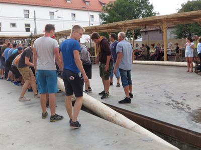 Stavění máje 2017