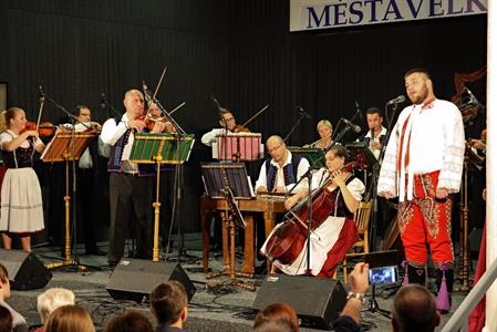 Vzpomínkový koncert na Františka Melichara a Vilku Buchtovou