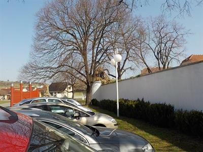 Zahájení opravy střech nárožních kaplí na hřbitově