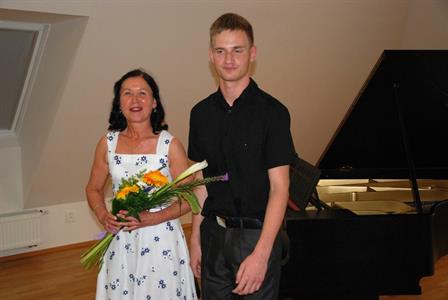 ZUŠ * Absolventský koncert klavíristy Vojtěcha Antoše
