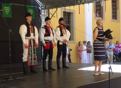 Stárci a sklepníci na Slováckých slavnostech vína a otevřených památek v Uherském Hradišti